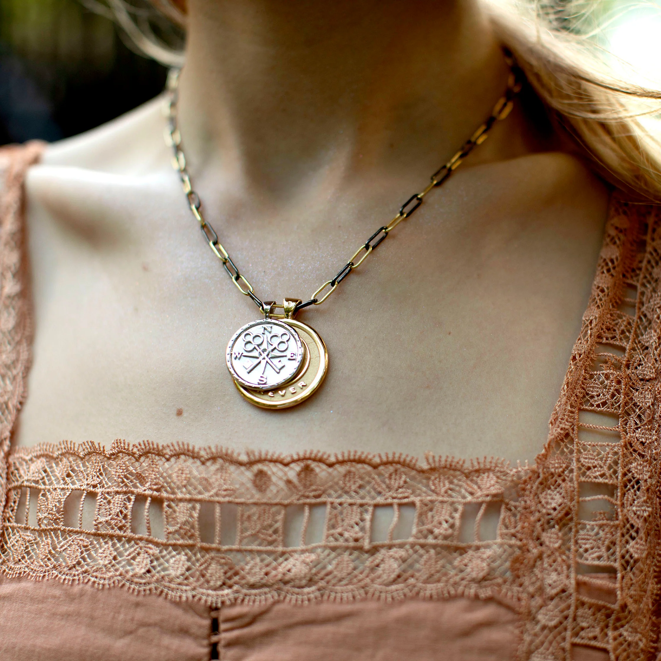 FOREVER JW Small Pendant Coin in Silver - Image 3