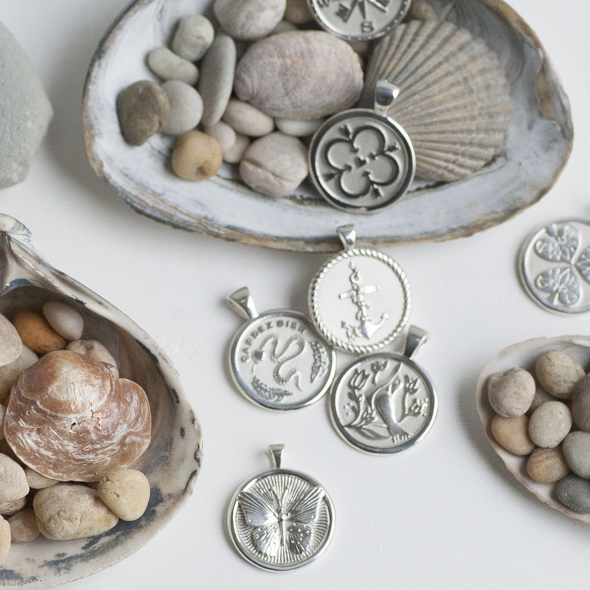 FREE JW Small Pendant Coin in Silver - Image 3