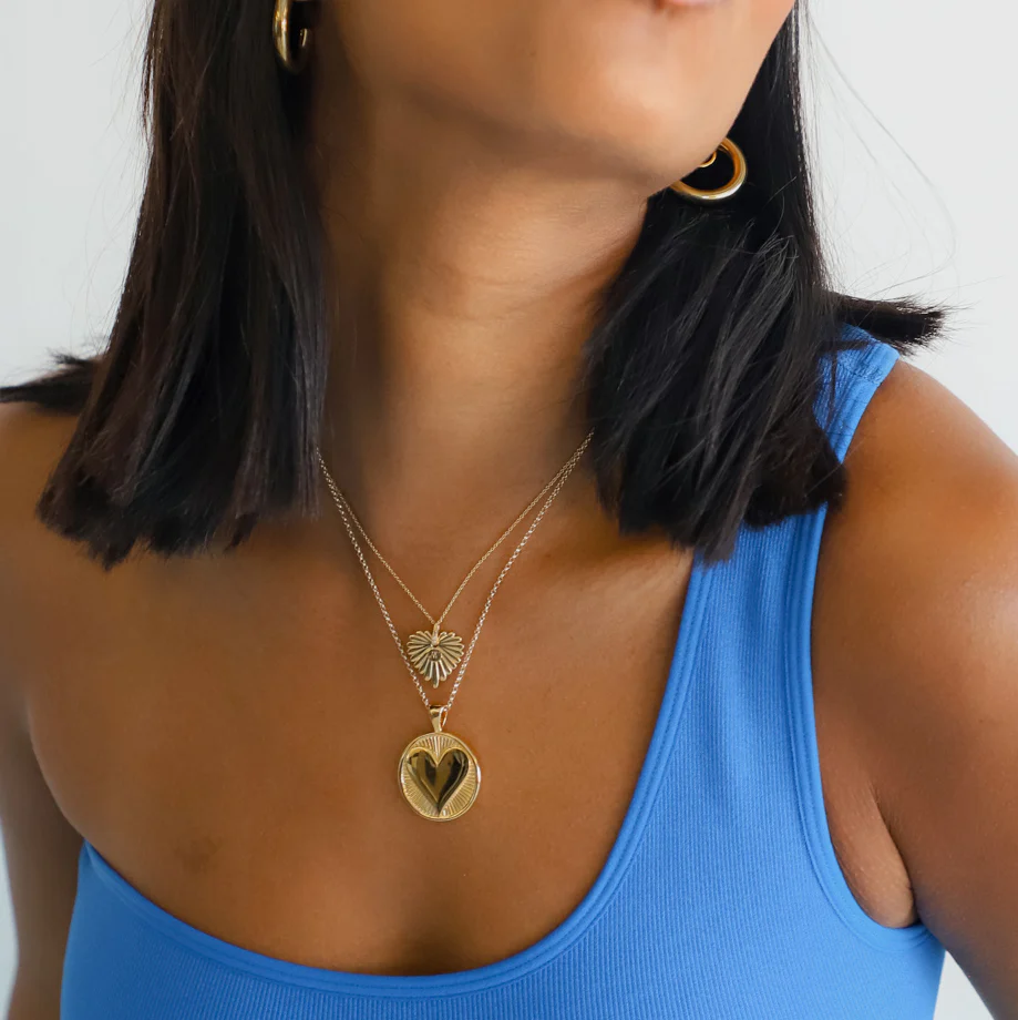 LOVE Hearts Find Me Pendant - Image 3