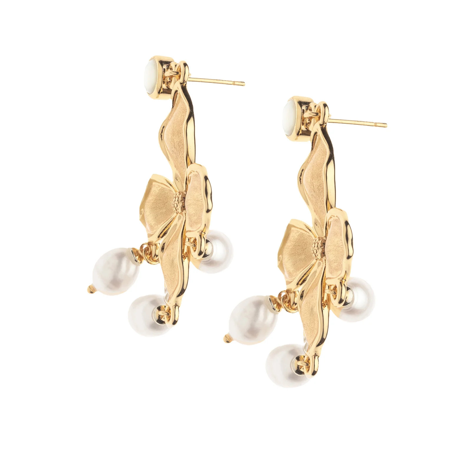 JOY Periwinkle Pearl Earrings - Image 3
