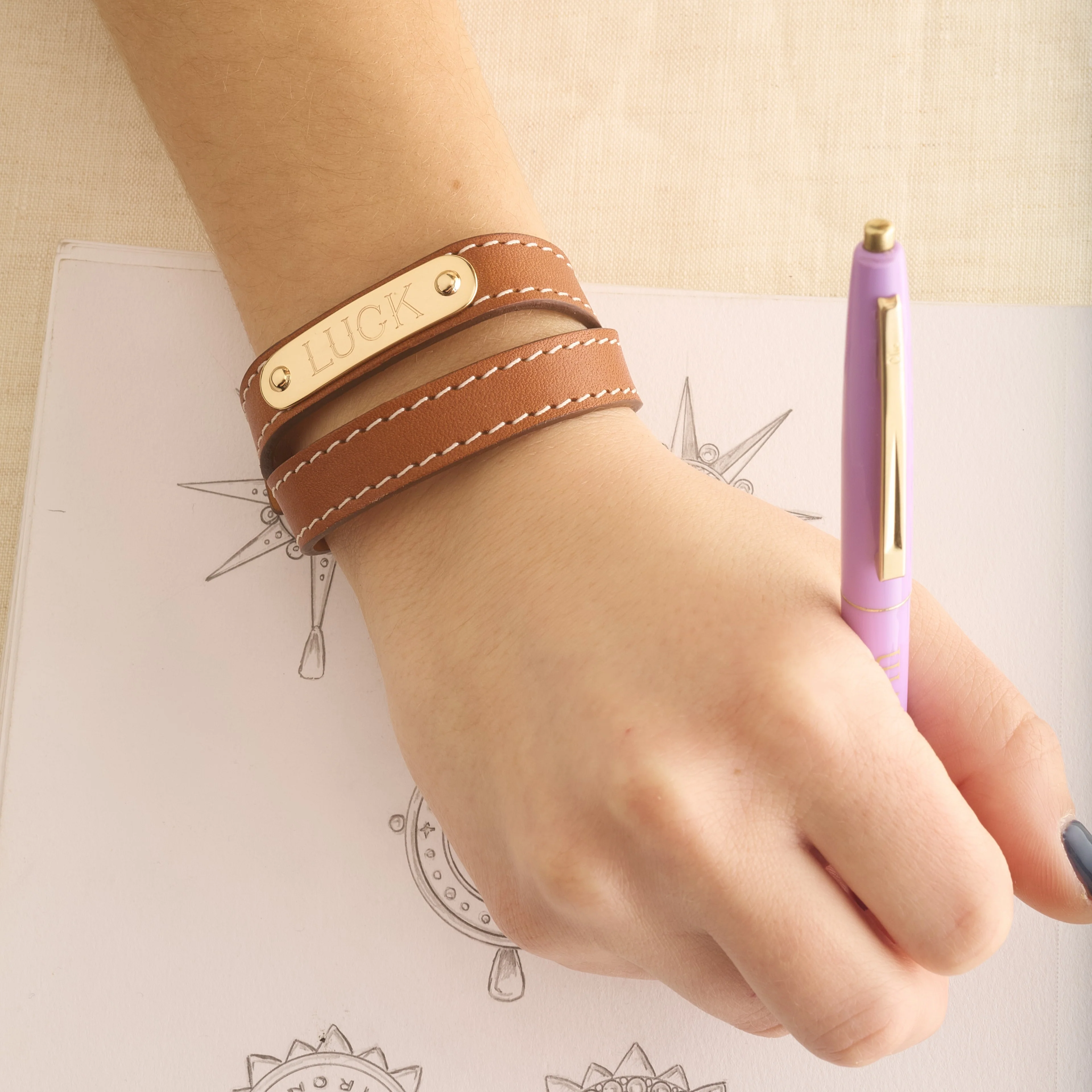 LUCKY Engravable Leather Cuff - Image 4