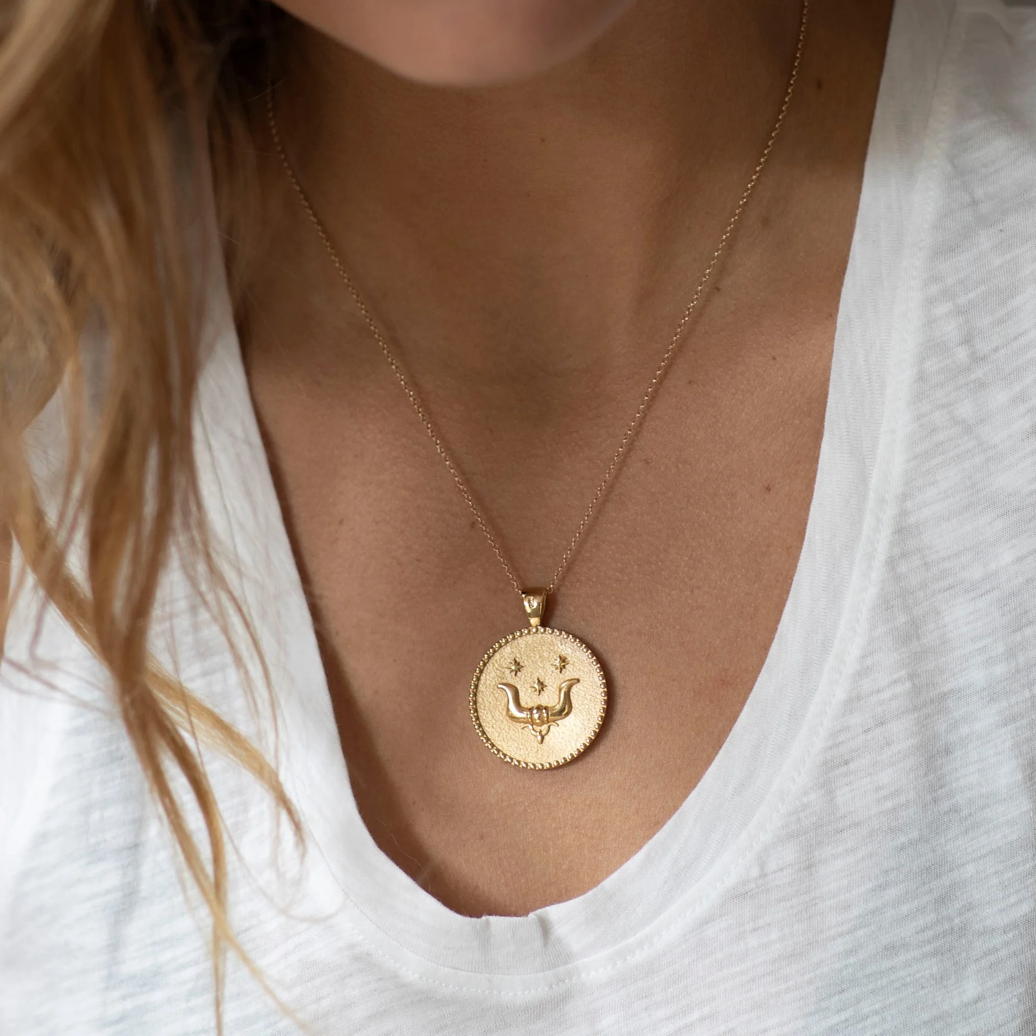 TAURUS JW Zodiac Pendant Coin - Apr 20 - May 20 - Image 3